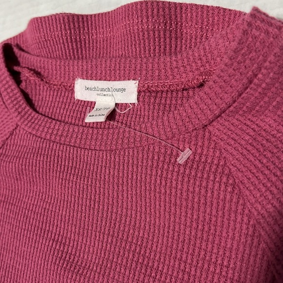NWOT Beachlunchlounge Long Sleeve Waffle Weave Top with Knit Sweater Cuff XS - Picture 6 of 9